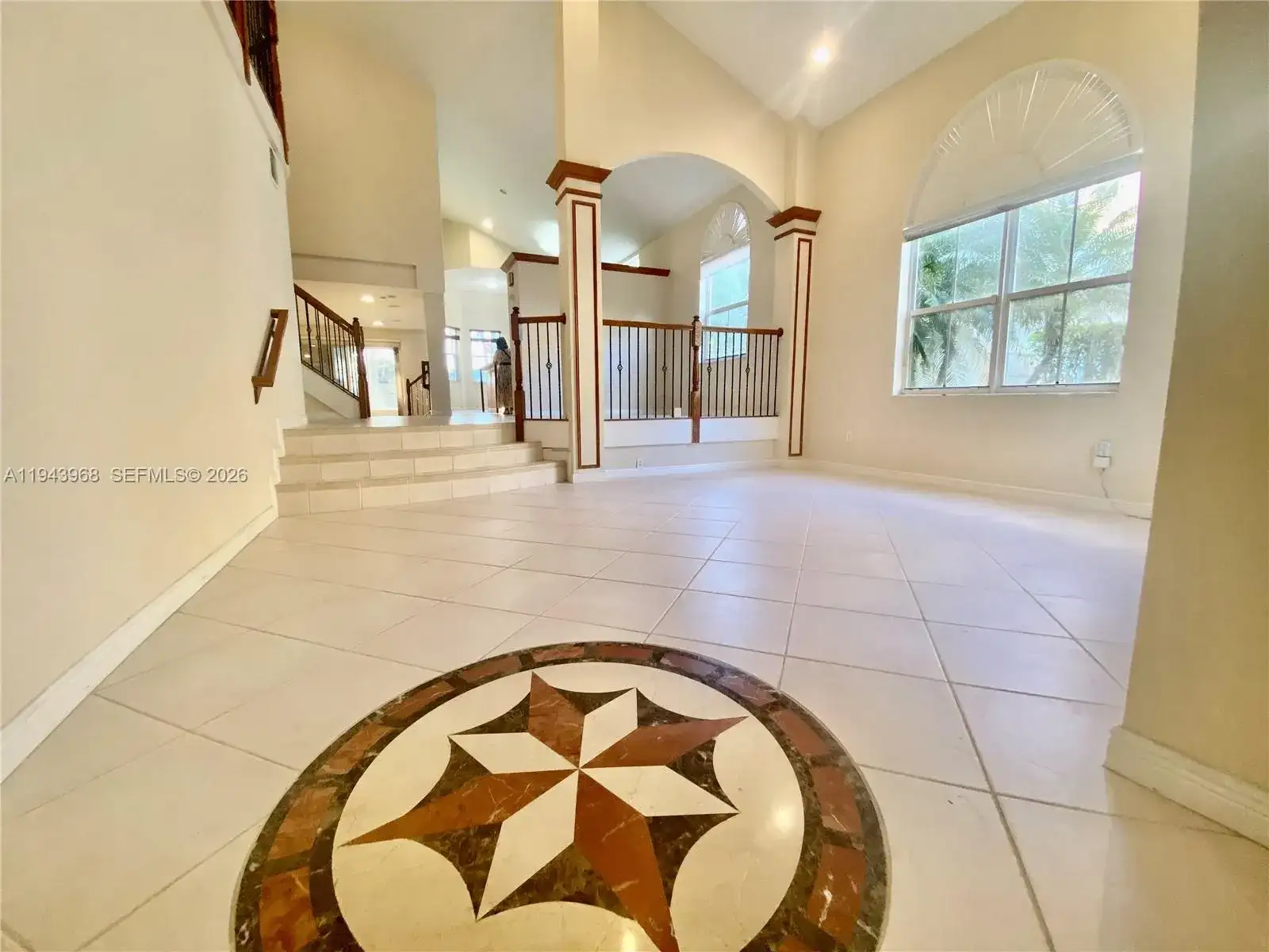 1540 SW 171st Ter, Pembroke Pines FL 33027 photo 2
