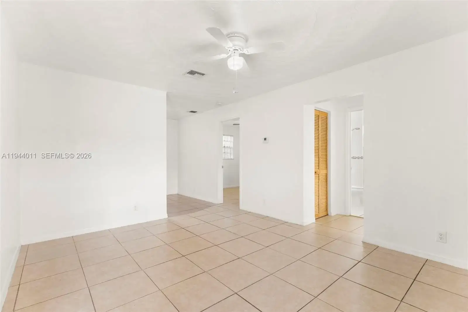 4120 SW 19th St, West Park FL 33023 photo 4