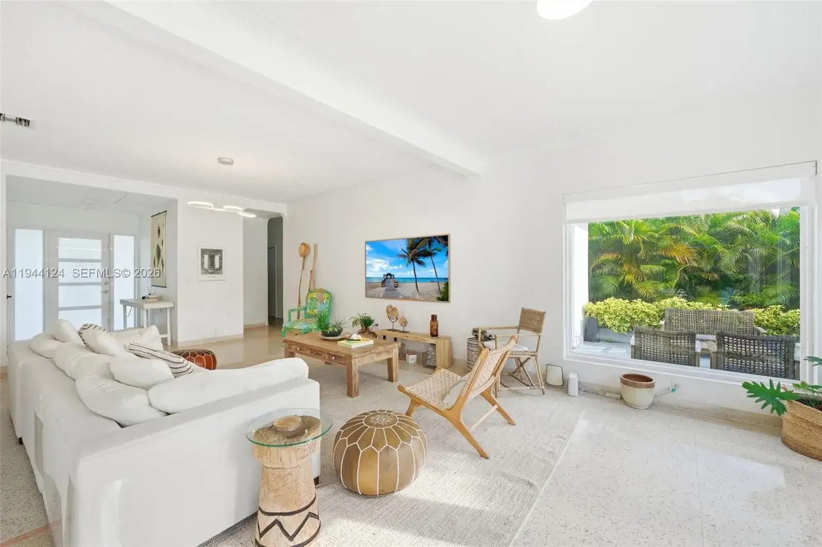950 S Shore Dr, Miami Beach FL 33141 photo 4
