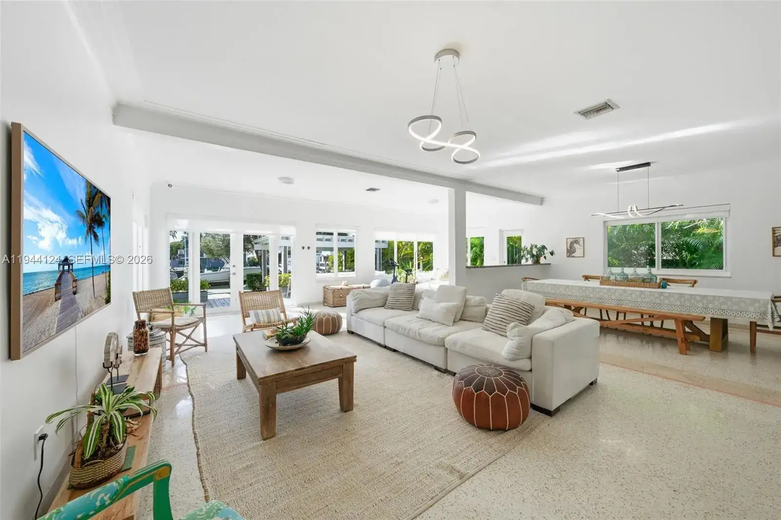 950 S Shore Dr, Miami Beach FL 33141 photo 5