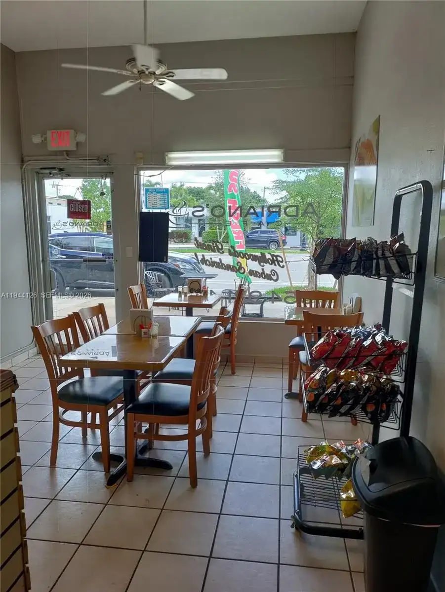 2418 HOLLYWOOD BLVD, Hollywood FL 33020 photo 2