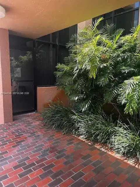 13320 SW 128th St, Miami FL 33186 photo 2