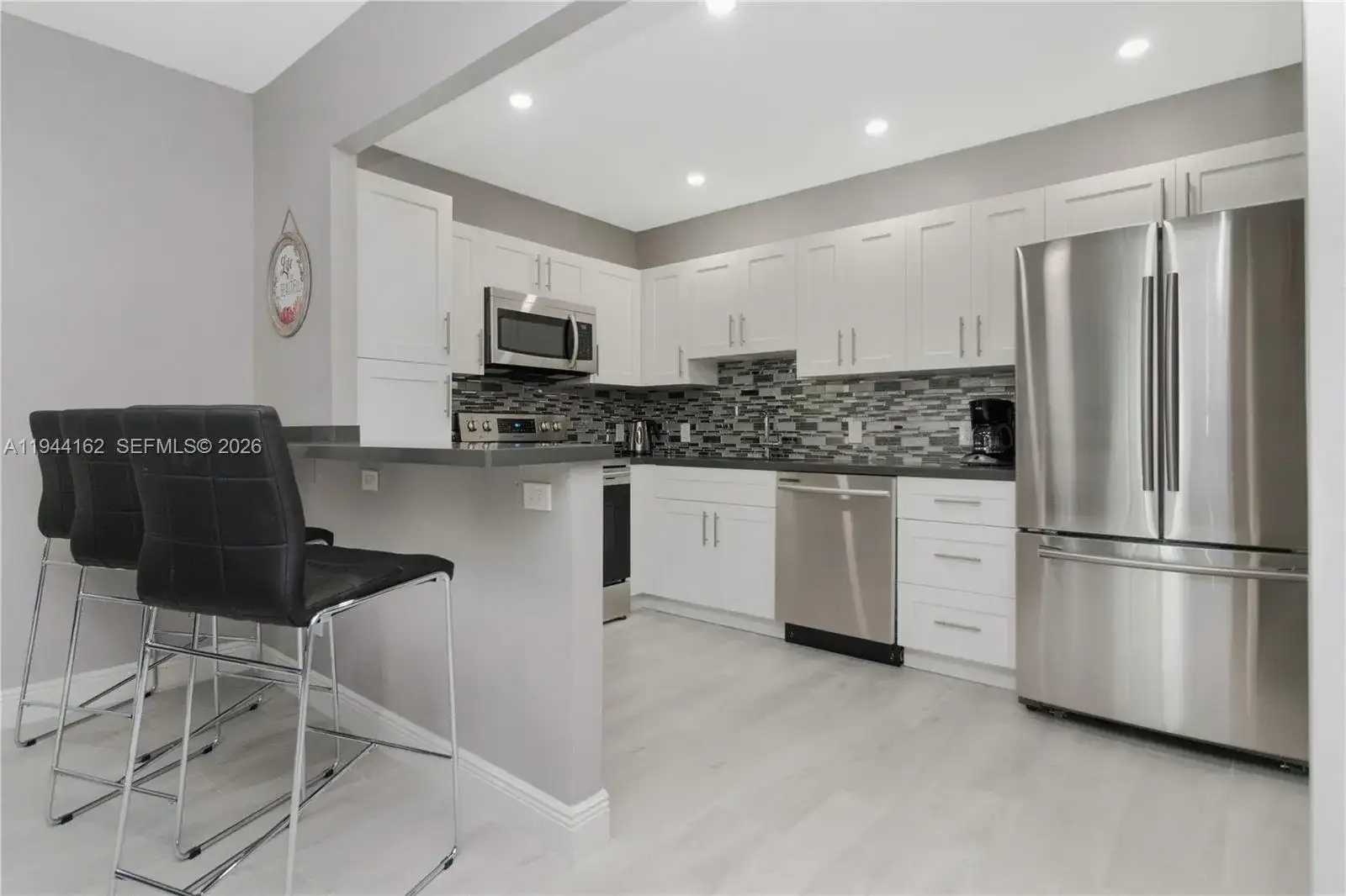 19370 Collins Ave # 227, Sunny Isles Beach FL 33160 photo 3