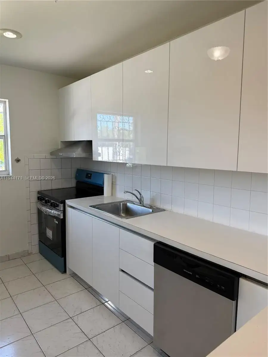22 SW 55th Ave Rd # U, Miami FL 33134 photo 4