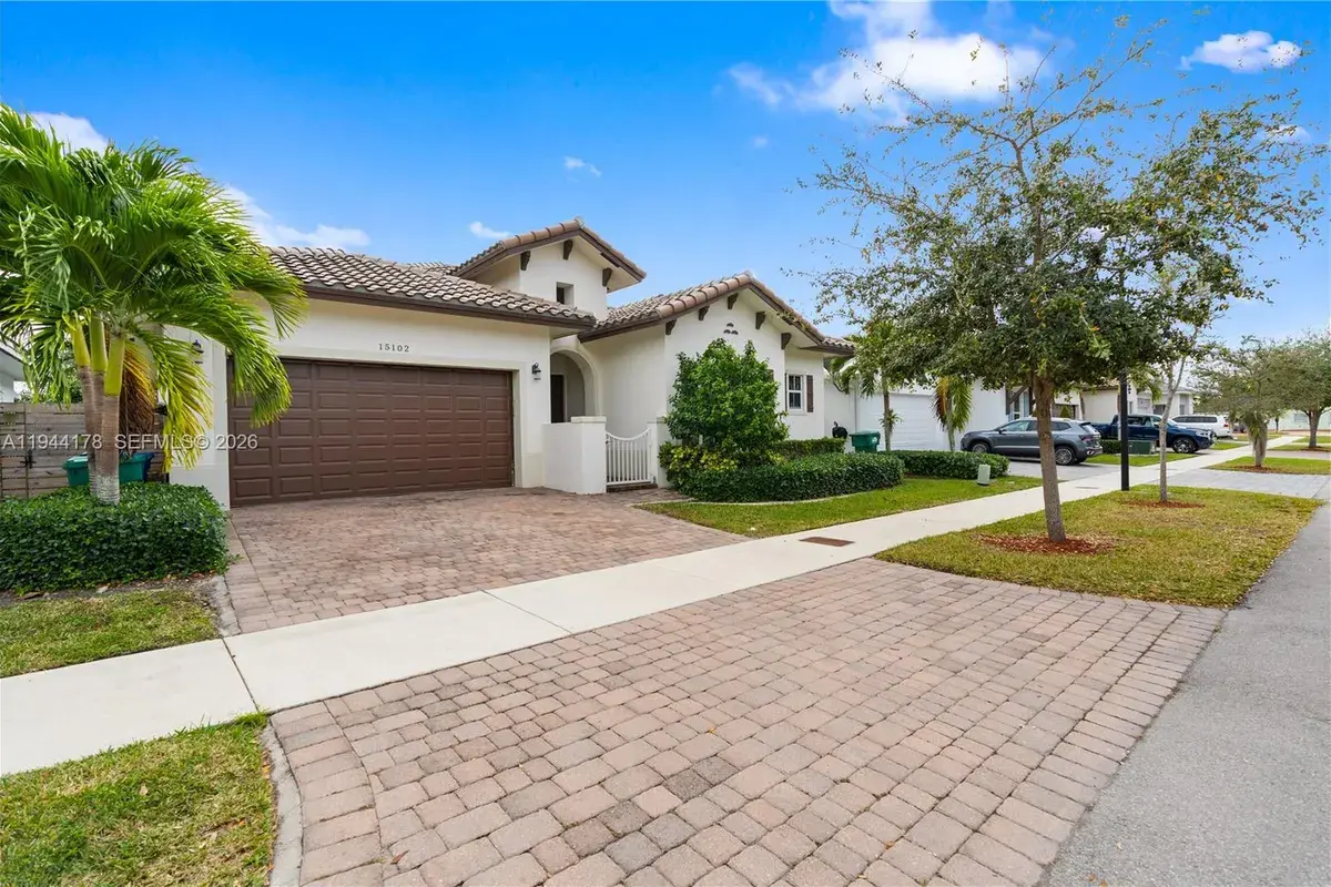 15102 SW 177th Ter, Miami FL 33187