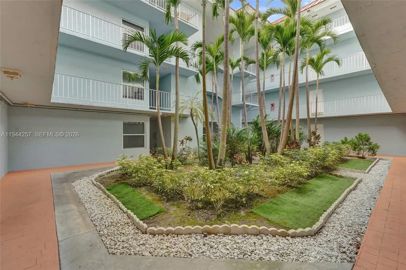 505 S Pine Island Rd # 405B, Plantation FL 33324 photo 5