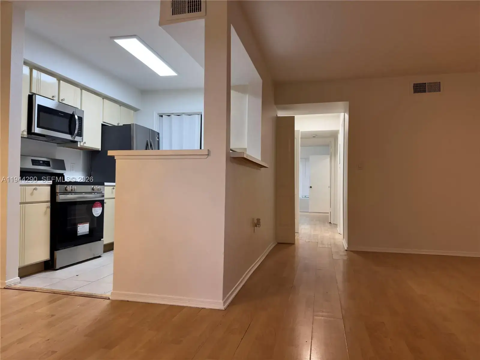 2341 NW 33rd St # 405, Oakland Park FL 33309 photo 4