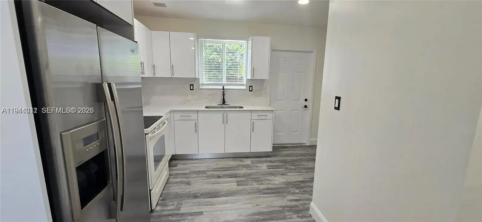 9805 Marlin Rd, Cutler Bay FL 33157 photo 2