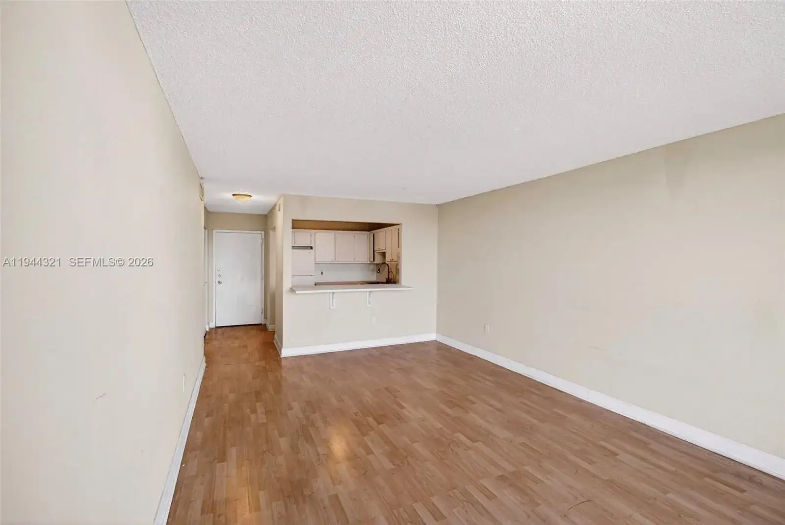 16851 NE 23rd Avenue # 619, North Miami Beach FL 33160 photo 5