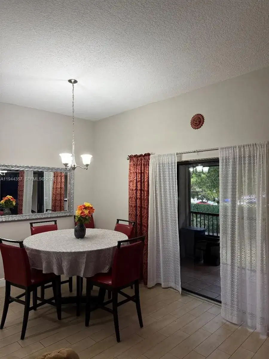 8019 NW 15th Mnr # 8019, Plantation FL 33322 photo 5