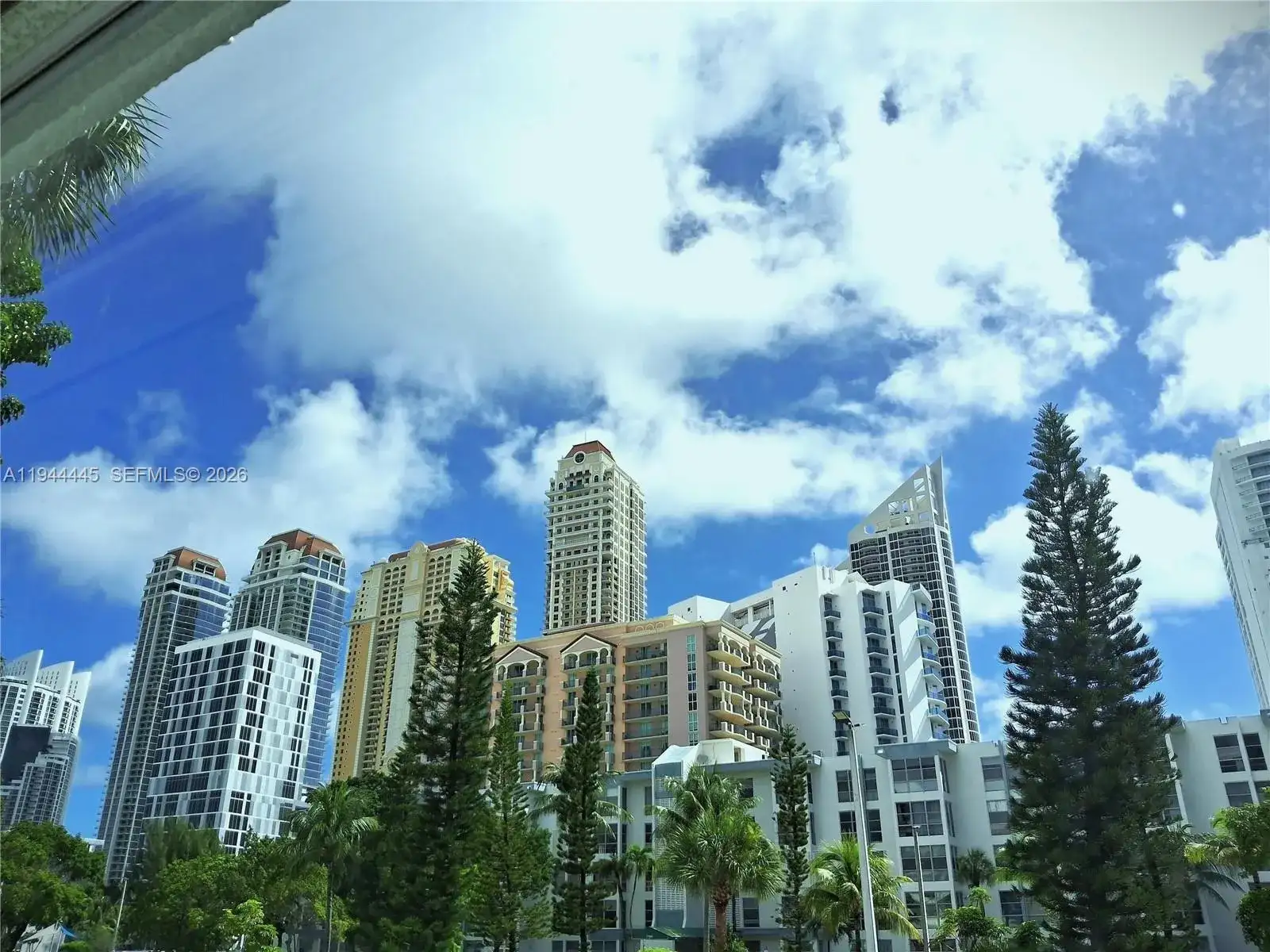 17570 Atlantic Blvd # 104, Sunny Isles Beach FL 33160 photo 4
