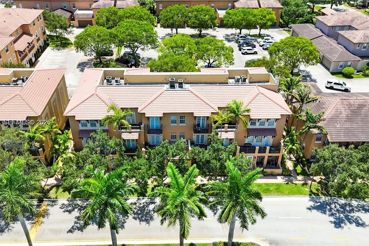 814 SW 147th Ave # 3606, Pembroke Pines FL 33027