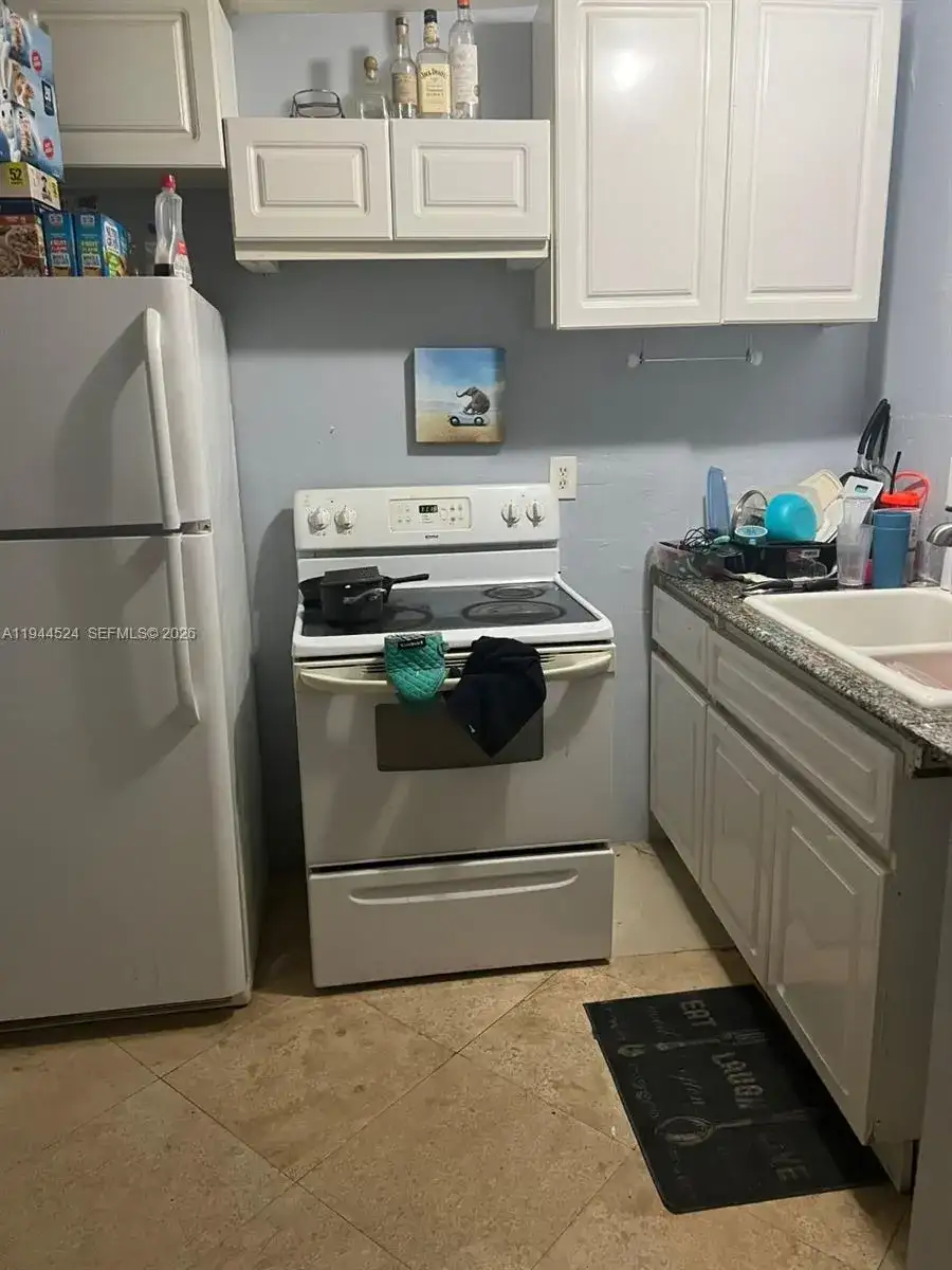 488 NW 165th St Rd # 408, Miami FL 33169 photo 5