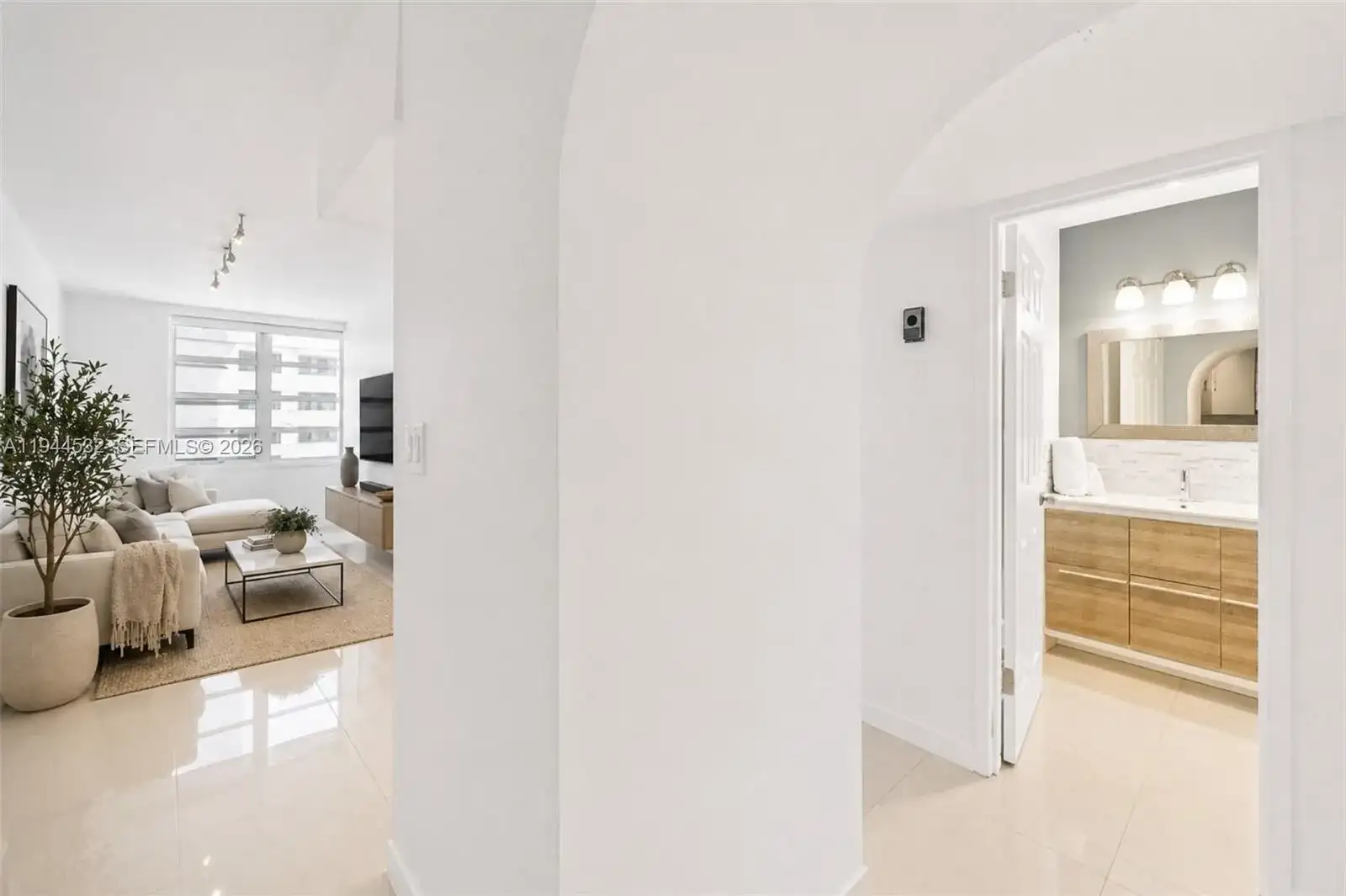 100 Lincoln Rd # 501, Miami Beach FL 33139 photo 3