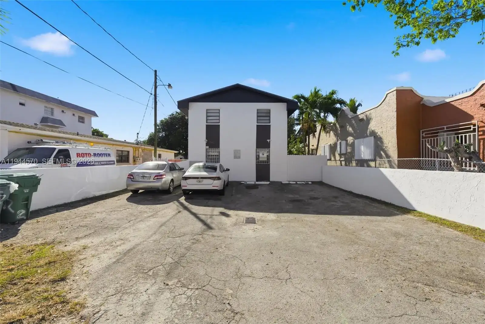1542 NW 35th St, Miami FL 33142 photo 3