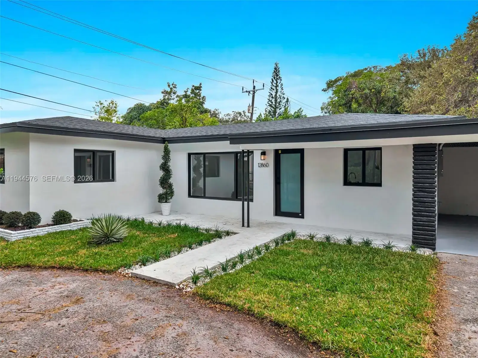 12860 NE 10th Ave, North Miami FL 33161 photo 2