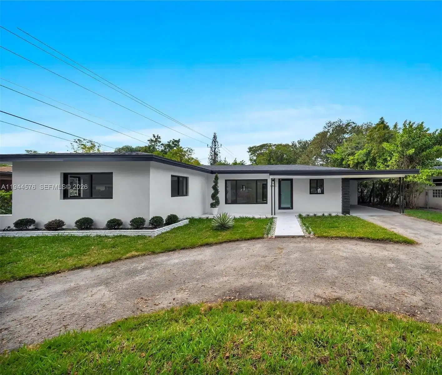 12860 NE 10th Ave, North Miami FL 33161 photo 3