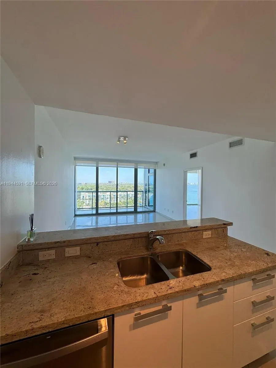 601 NE 36th St # 1205, Miami FL 33137