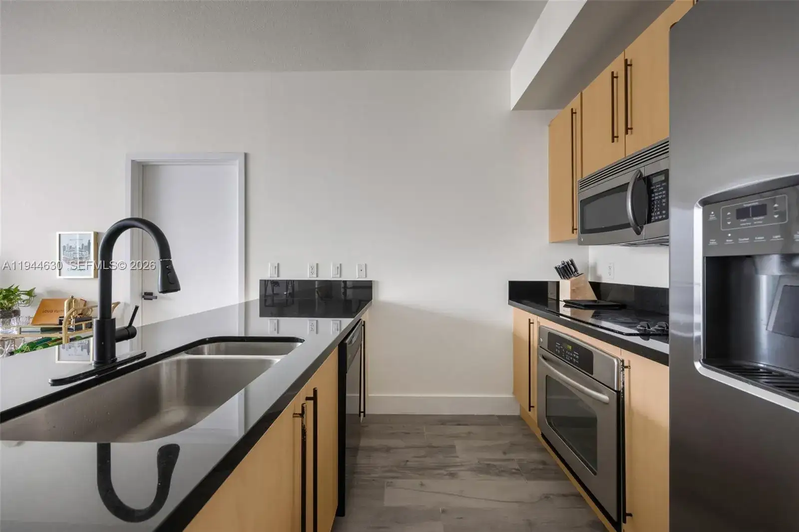 1111 SW 1st Ave, Miami FL 33130 photo 4