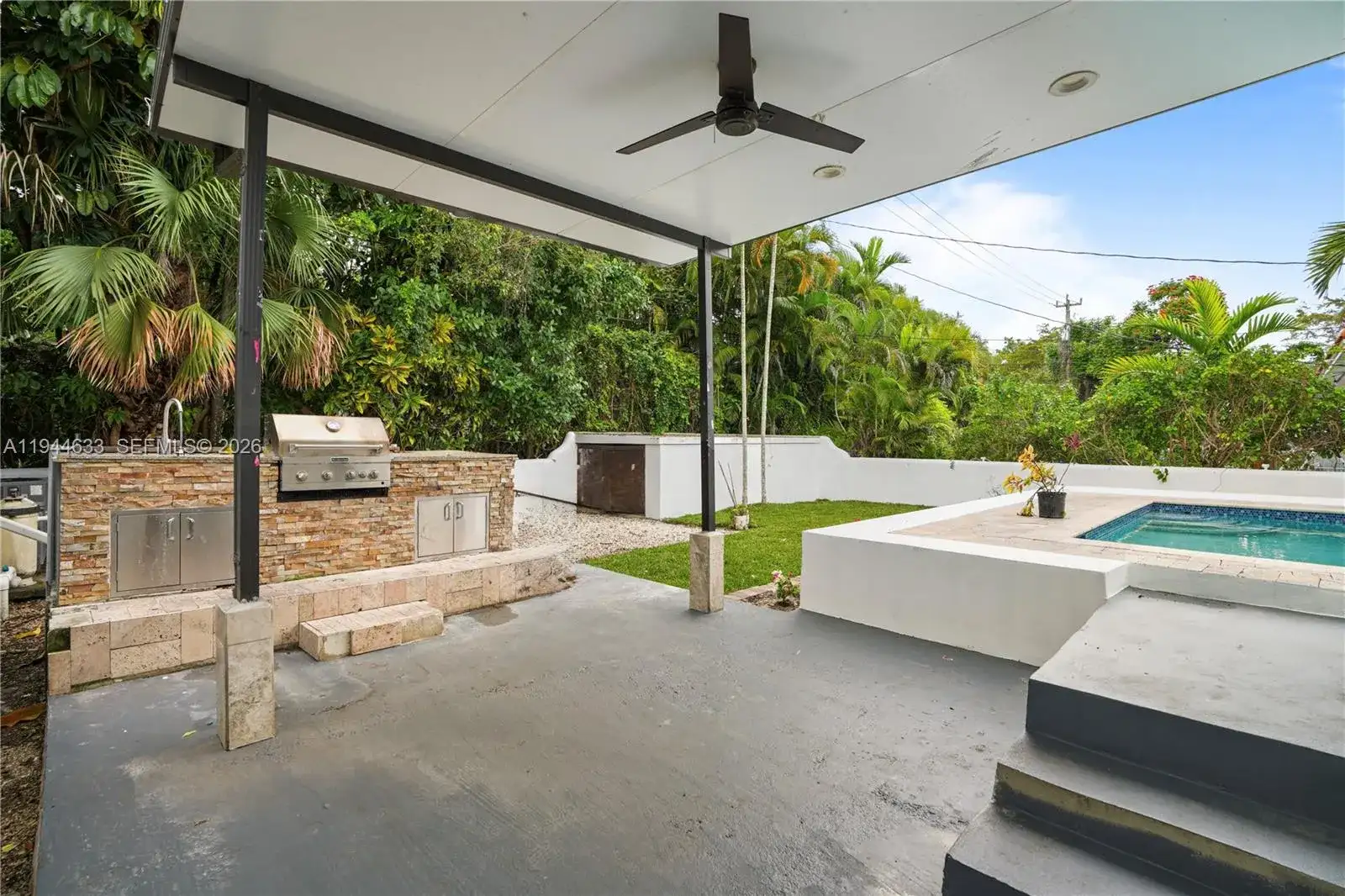 1314 Ferdinand St, Coral Gables FL 33134 photo 5