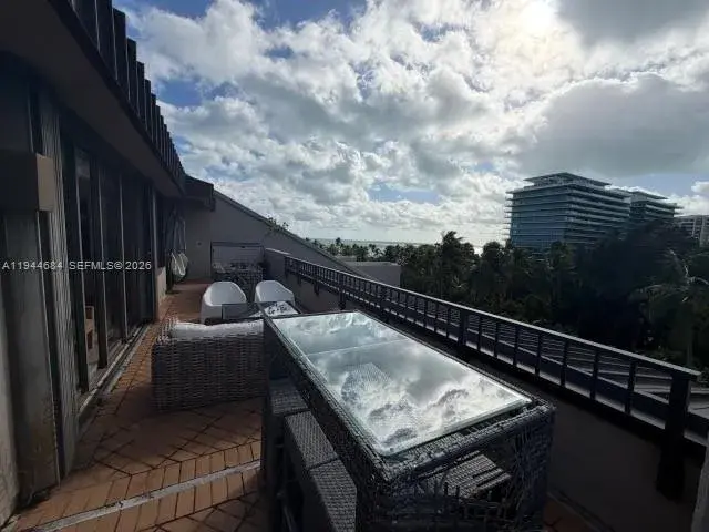 201 Crandon Blvd # 508, Key Biscayne FL 33149