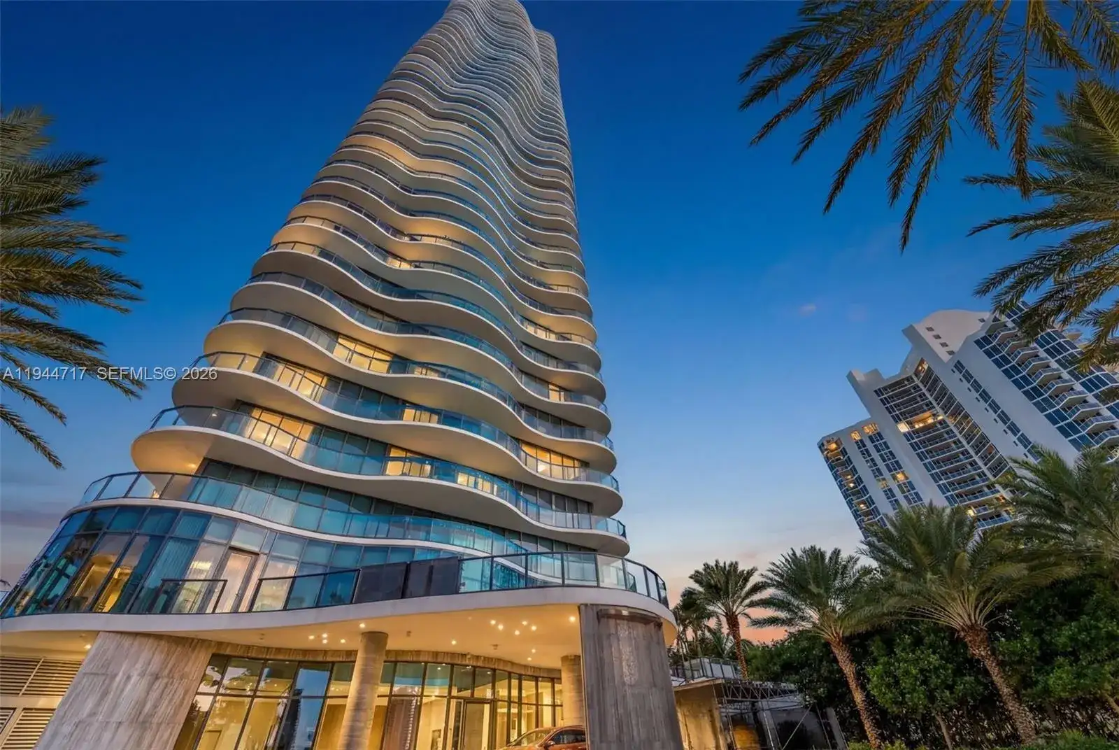 19575 Collins Ave # 12, Sunny Isles Beach FL 33160 photo 2