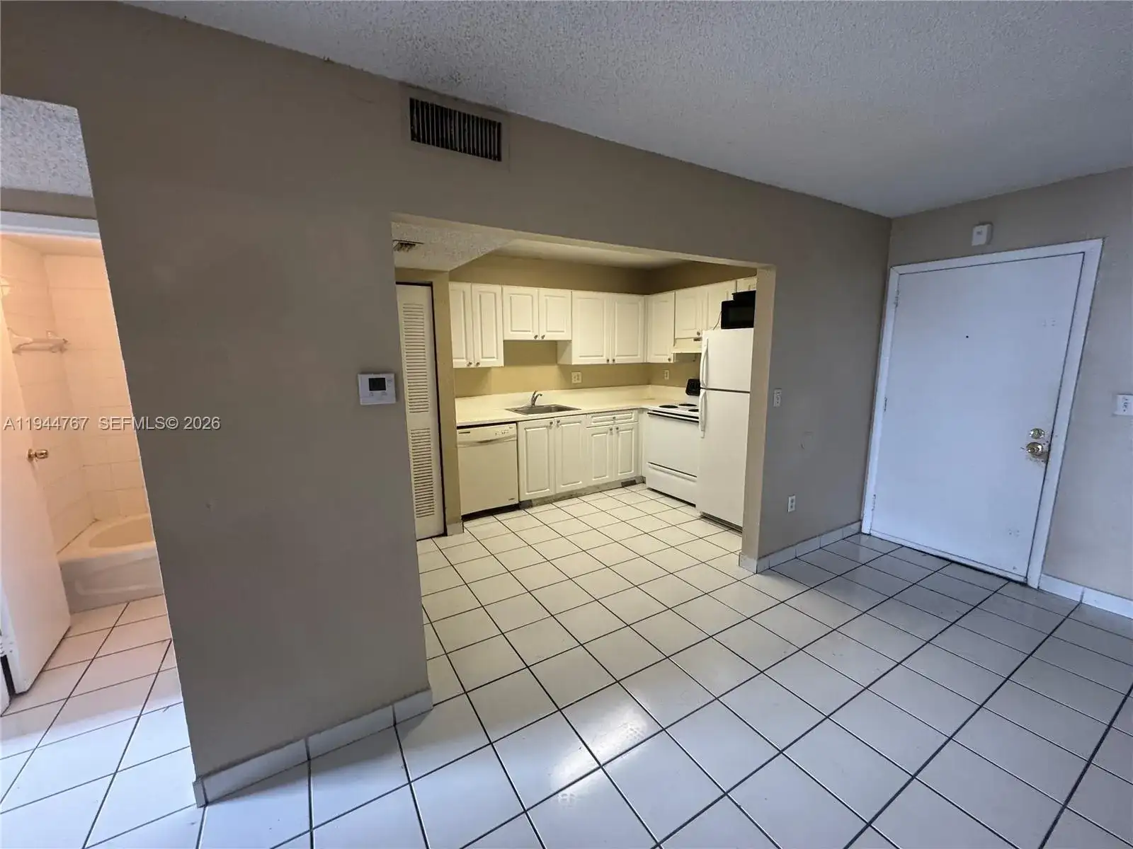 5100 SW 41st St, Pembroke Park FL 33023 photo 2