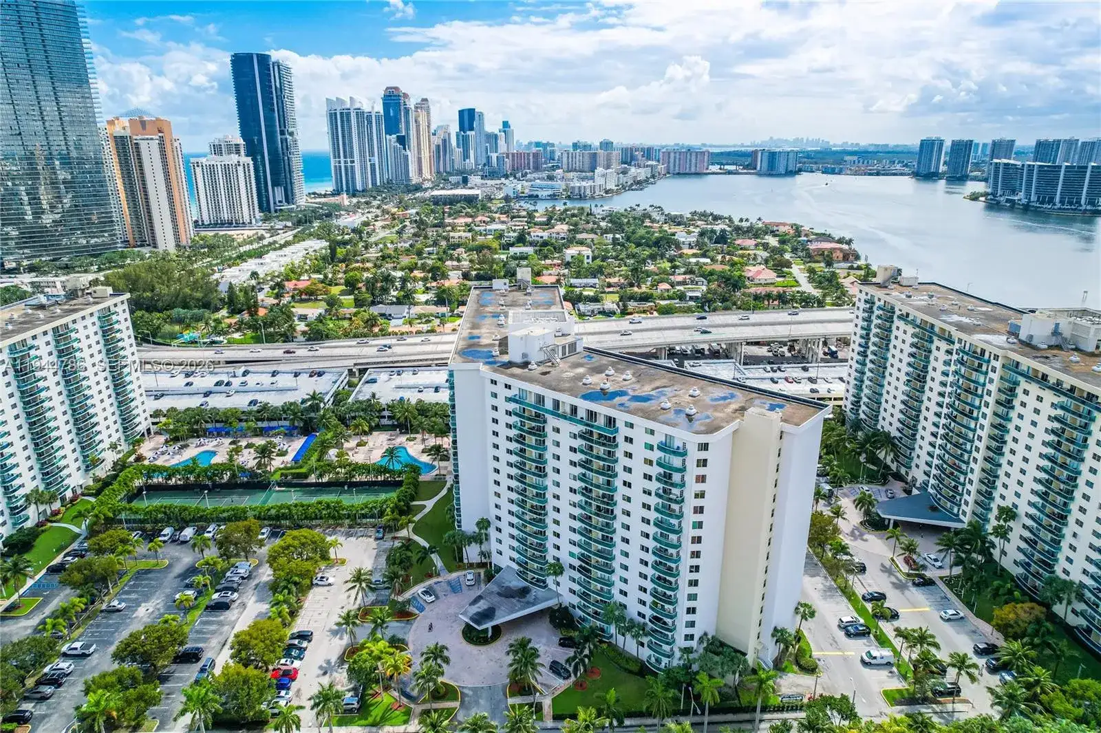 19380 Collins Ave # 307, Sunny Isles Beach FL 33160 photo 2