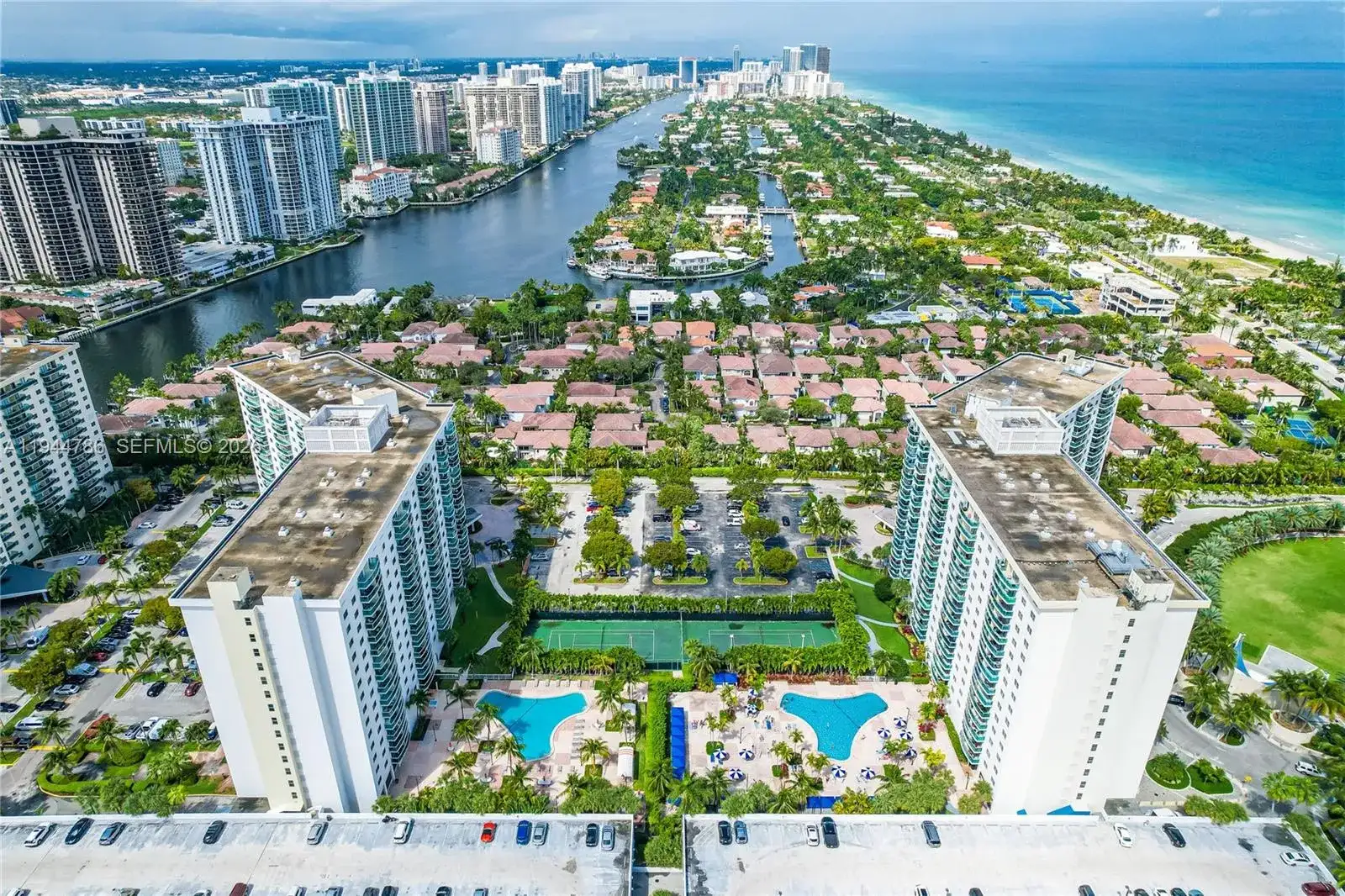 19380 Collins Ave # 307, Sunny Isles Beach FL 33160 photo 3