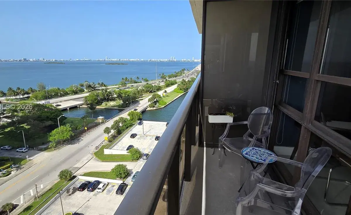 600 NE 36th St # 1509, Miami FL 33137