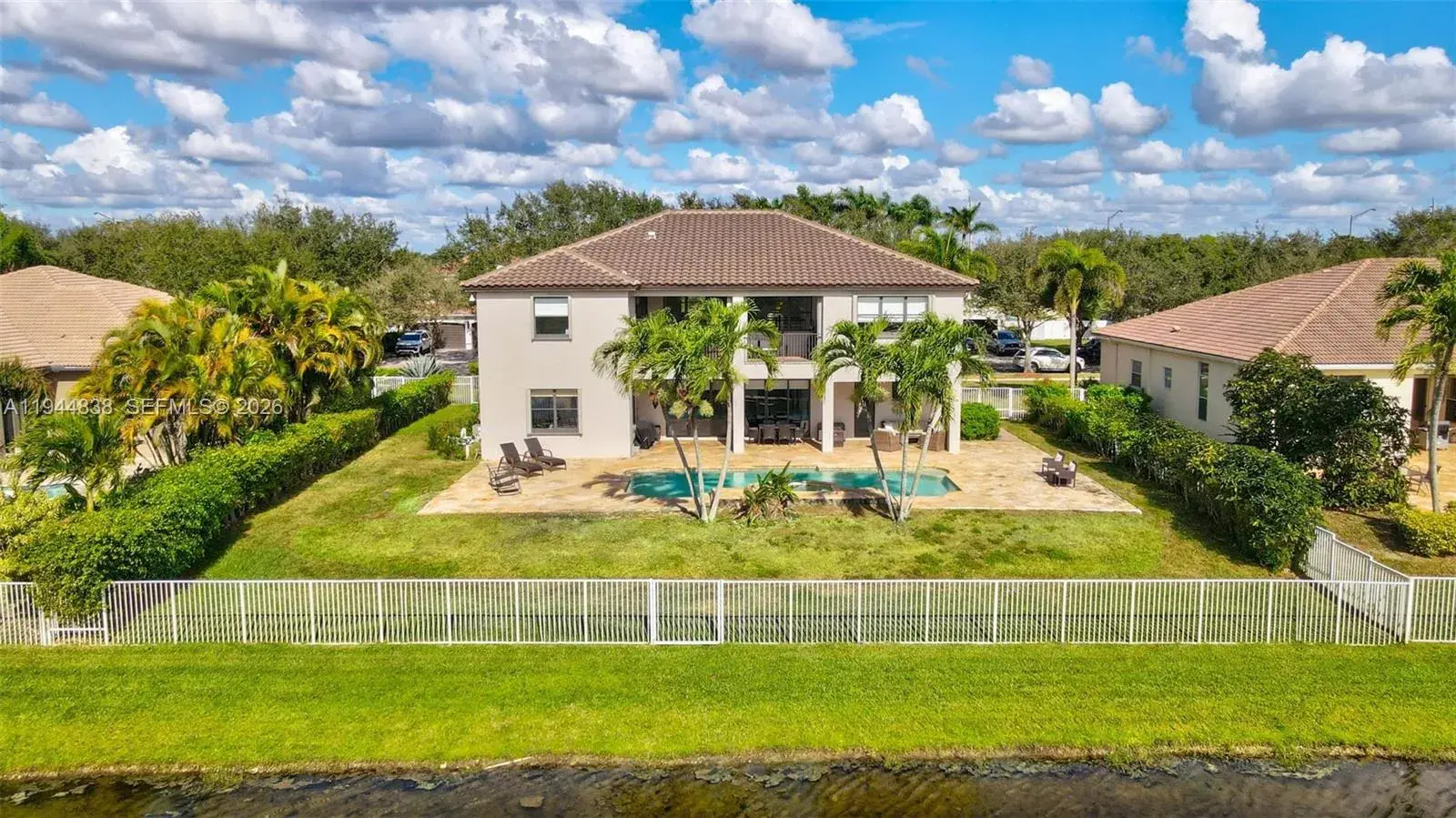 11606 Hibbs Grove Dr, Cooper City FL 33330