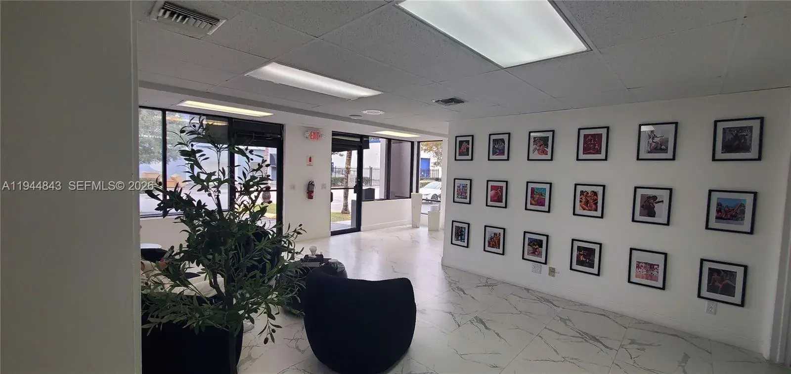 2100 NW 93rd Ave, Doral FL 33172