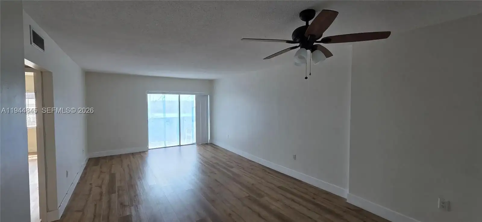 400 Kings Point Dr # 505, Sunny Isles Beach FL 33160