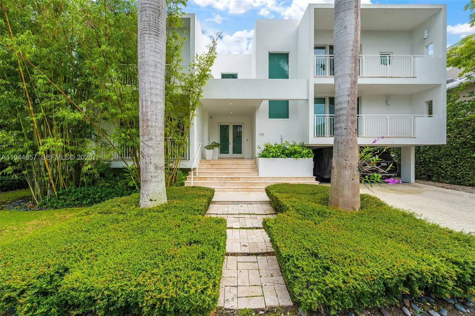 755 Allendale Rd, Key Biscayne FL 33149