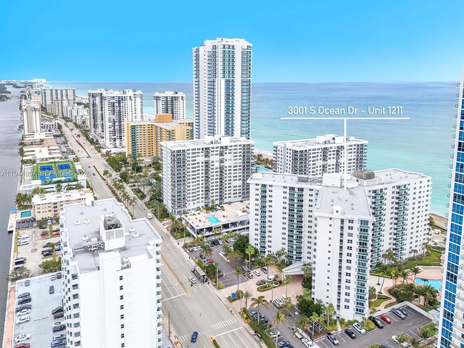 3001 S Ocean Dr # 1211, Hollywood FL 33019