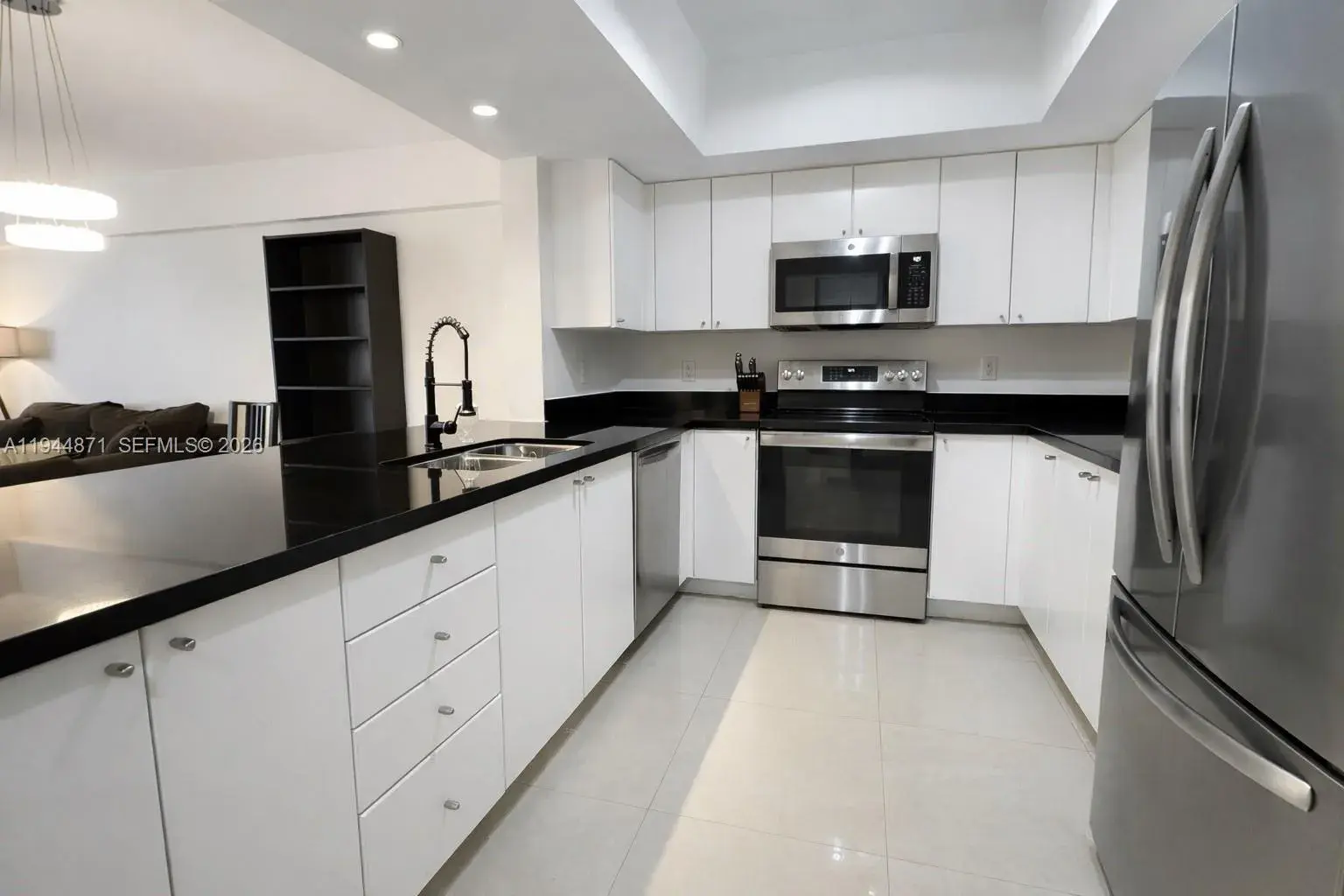 17375 Collins Ave # 1505, Sunny Isles Beach FL 33160