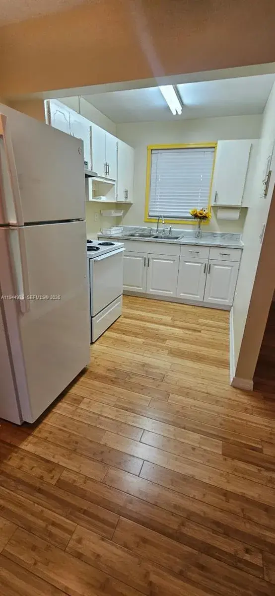 1702 Mckinley St # 6, Hollywood FL 33020
