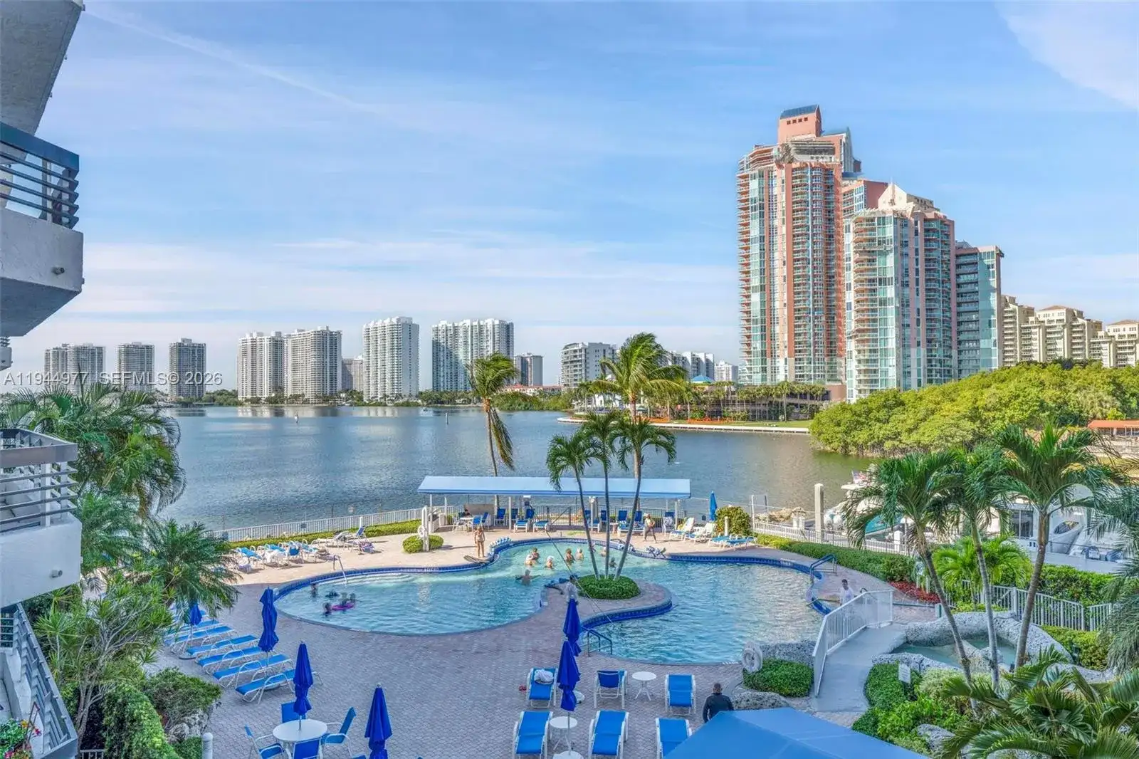3530 Mystic Pointe Dr # 303, Aventura FL 33180 photo 3