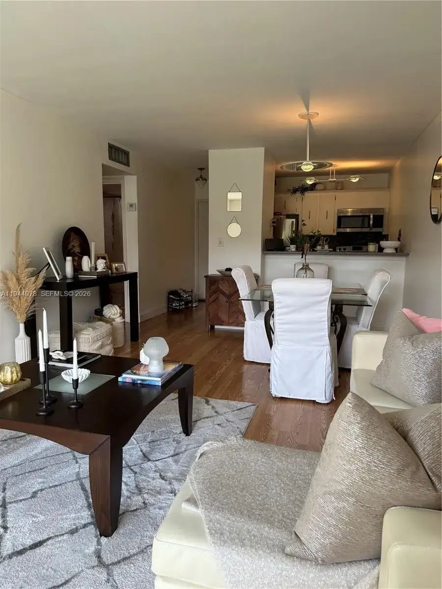 1225 NE 124th St # 33A, North Miami FL 33161 photo 2