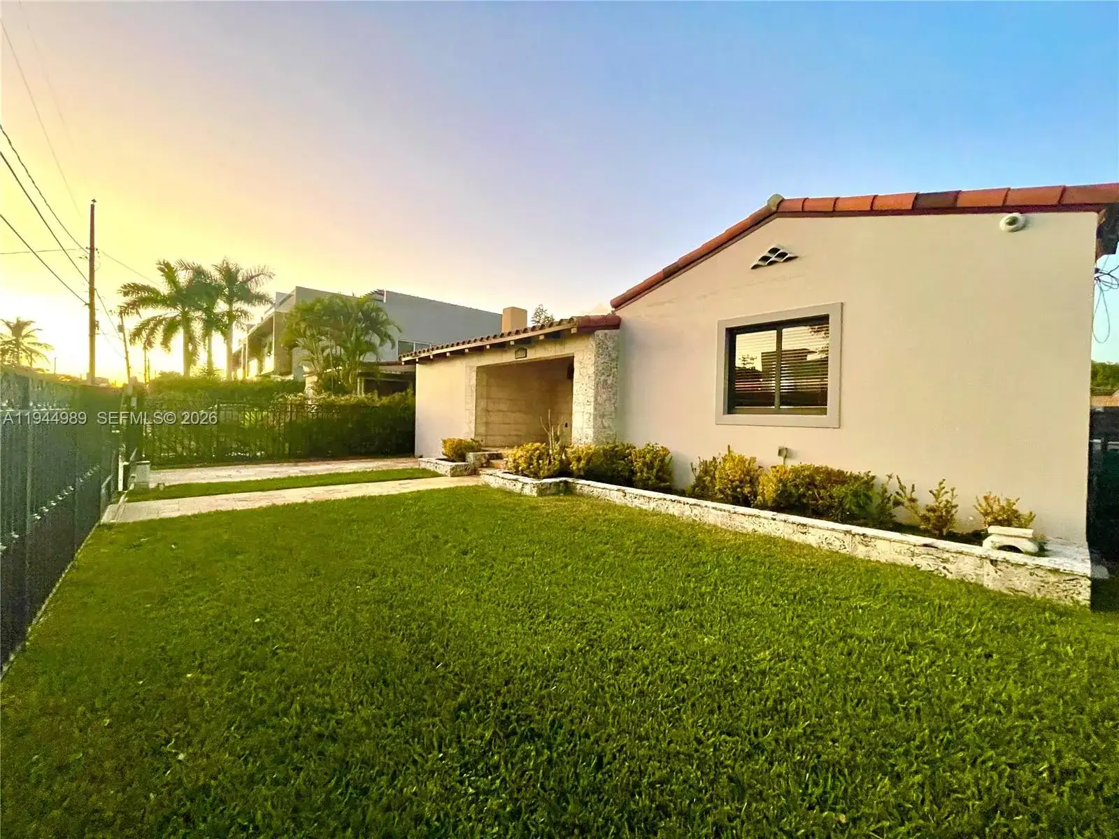 3069 SW 21st St, Miami FL 33145 photo 3