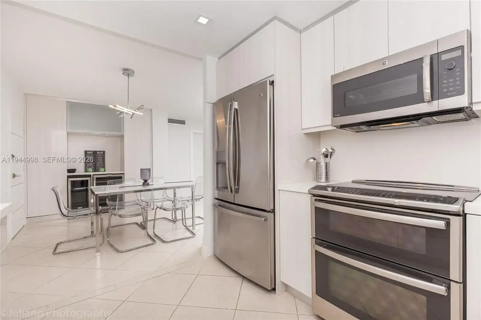 5555 Collins Ave # 9U, Miami Beach FL 33140 photo 3