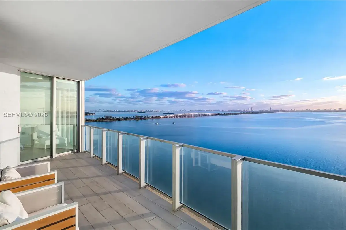 2900 NE 7th Ave # 1105, Miami FL 33137