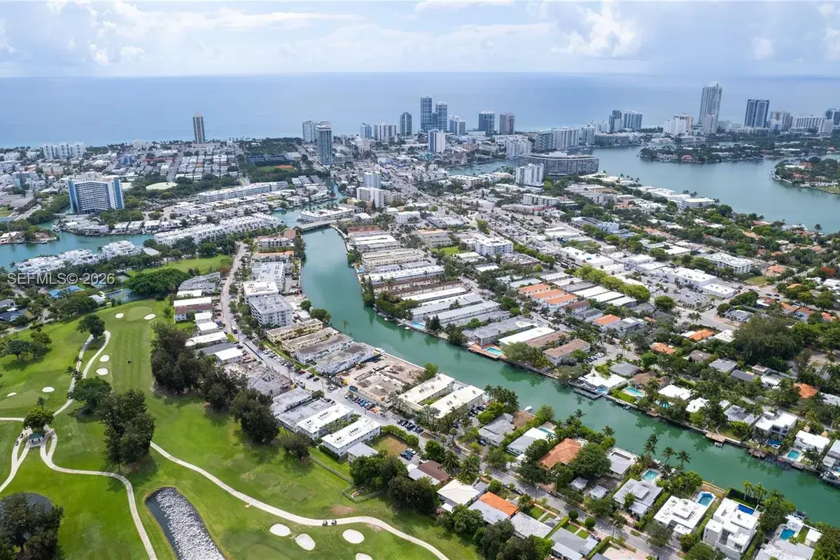 350 S Shore Dr # 4, Miami Beach FL 33141