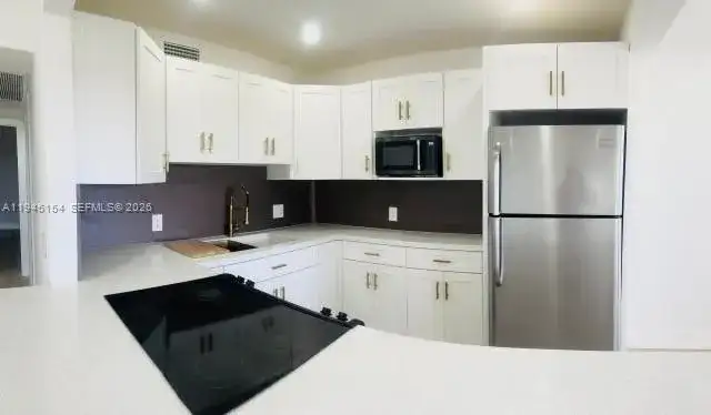 13255 SW 9th Ct # 405G, Pembroke Pines FL 33027 photo 2