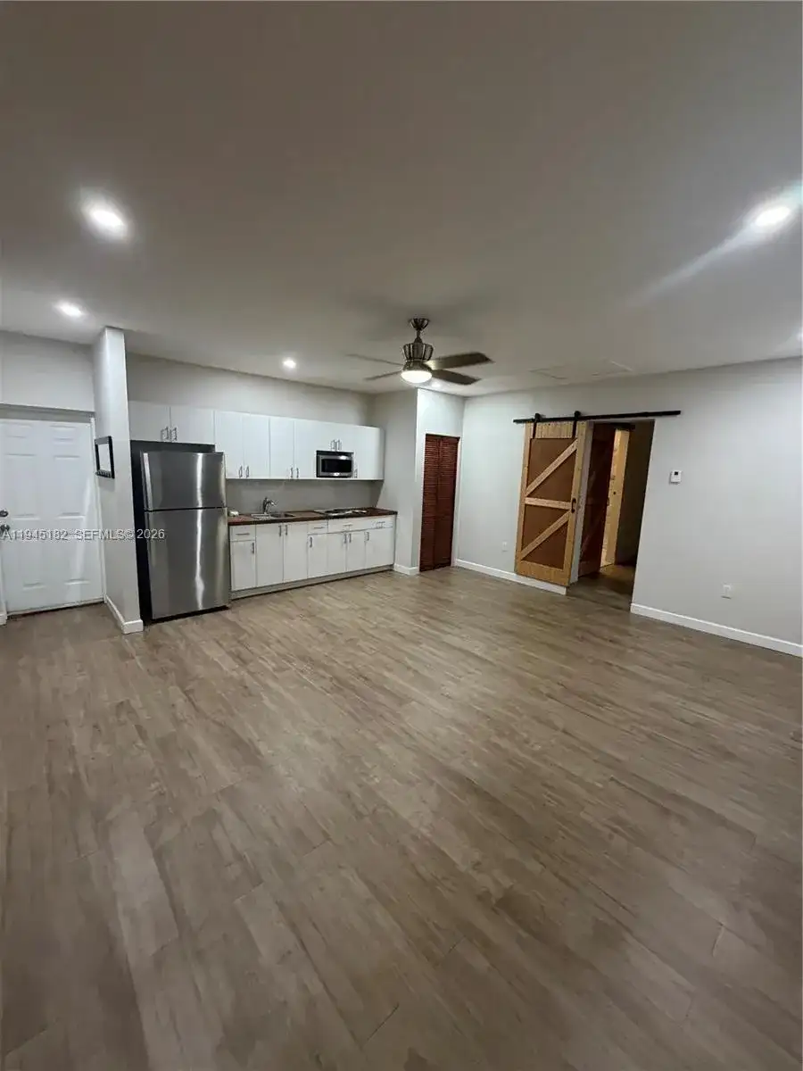 12040 SW 119th Pl, Miami FL 33186 photo 2