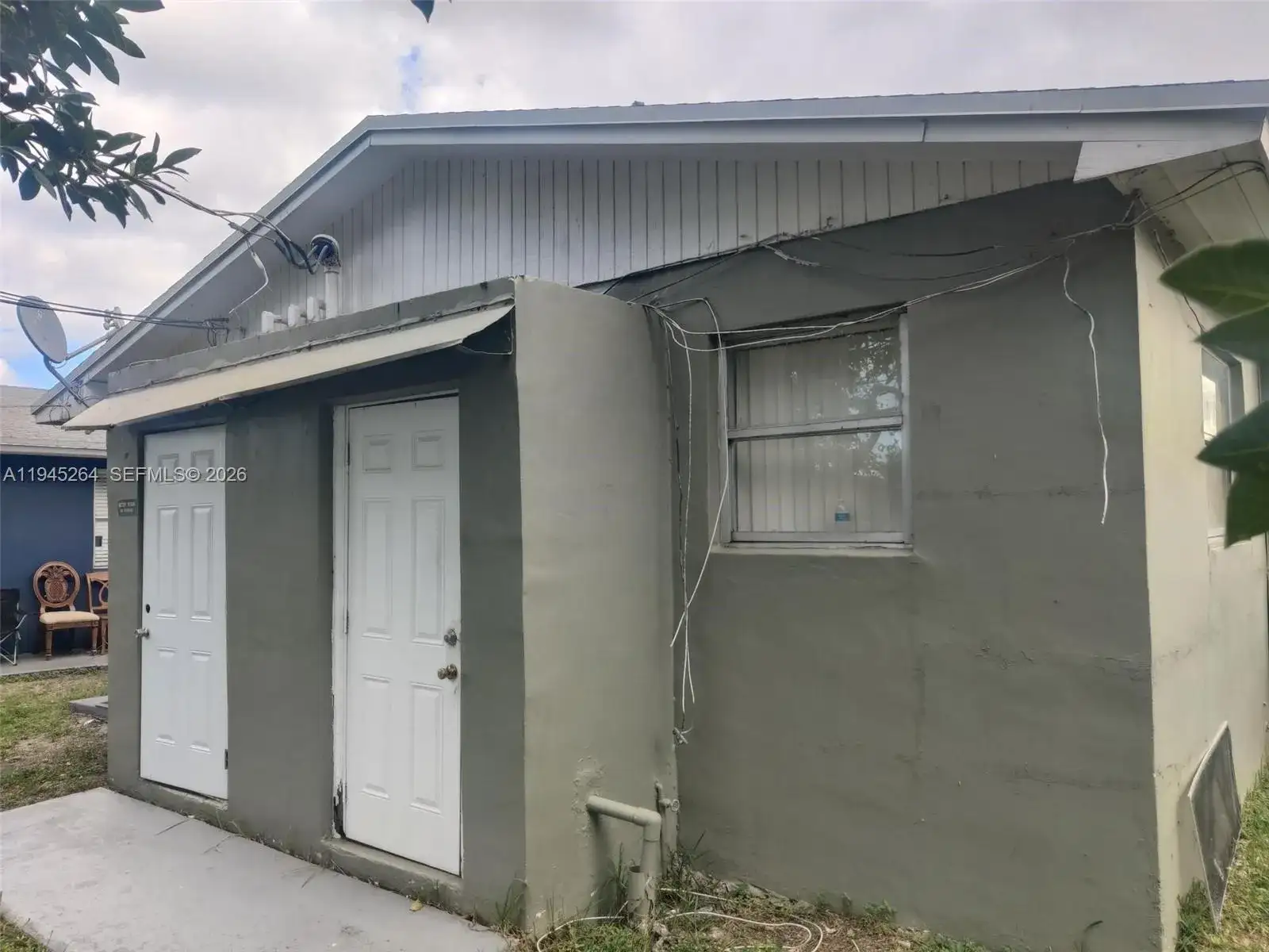 844 SW 10th St, Hallandale Beach FL 33009 photo 5