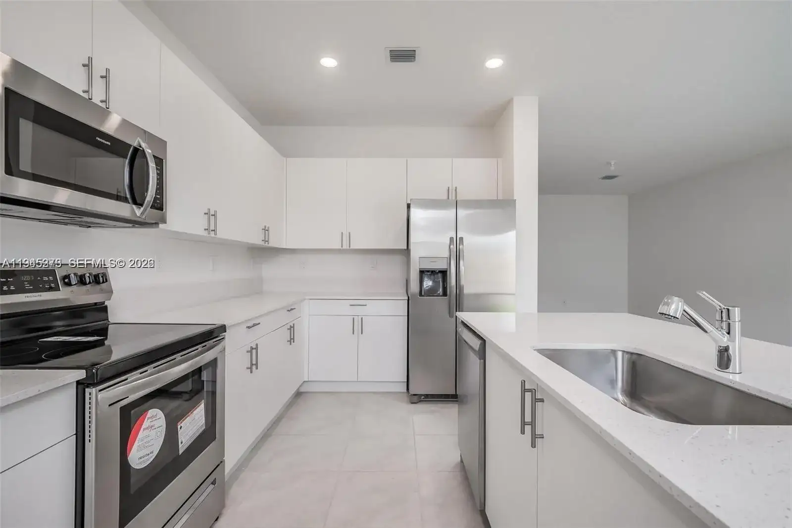 23507 SW 129th Path, Miami FL 33032 photo 5