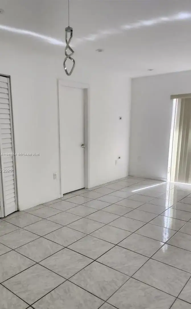 4841 NW 7th St # 4, Miami FL 33126 photo 5