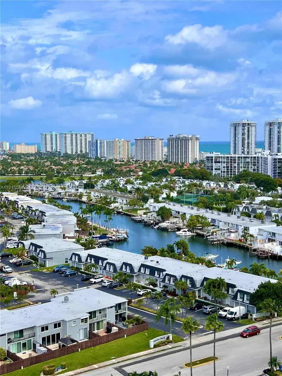 600 Three Islands Blvd # 1621, Hallandale Beach FL 33009