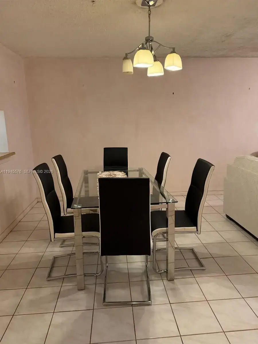 2850 Somerset Dr # 309L, Lauderdale Lakes FL 33311 photo 5
